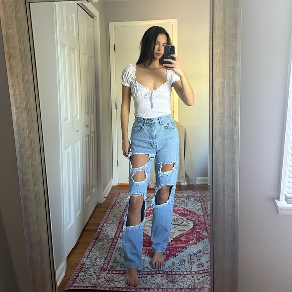 White Cropped Blouse - Picture 1 of 4